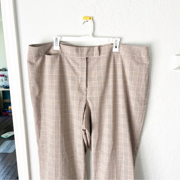 Lane Bryant Pants Women's 24 Plaid Wide Leg Cropped Slacks NWT Academia Preppy - Picture 2 of 9